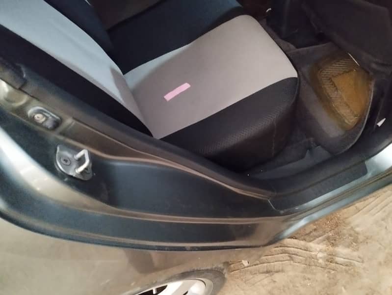 Suzuki Swift 2012 4
