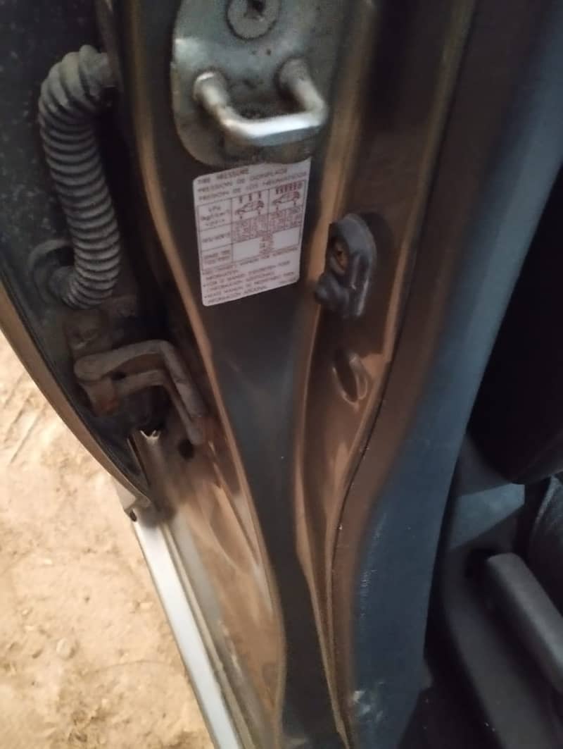 Suzuki Swift 2012 5