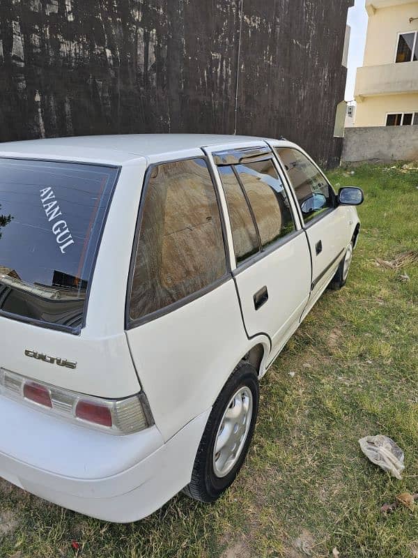 Suzuki Cultus 2011 7