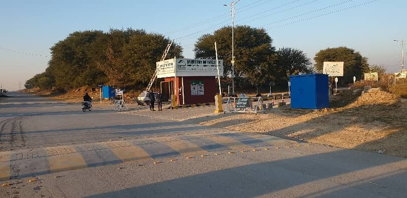 50x90 Possession Level Double Road Plot Available 0
