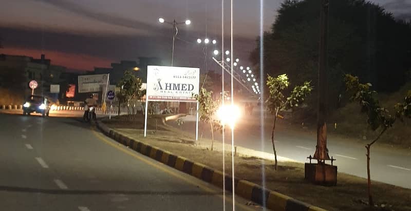 50x90 Possession Level Double Road Plot Available 21