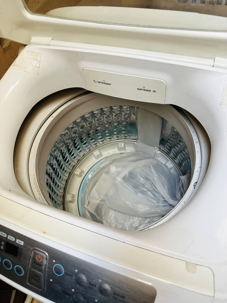 Unused Top Load Samsung Automatic Washing Machine (5kg) 3