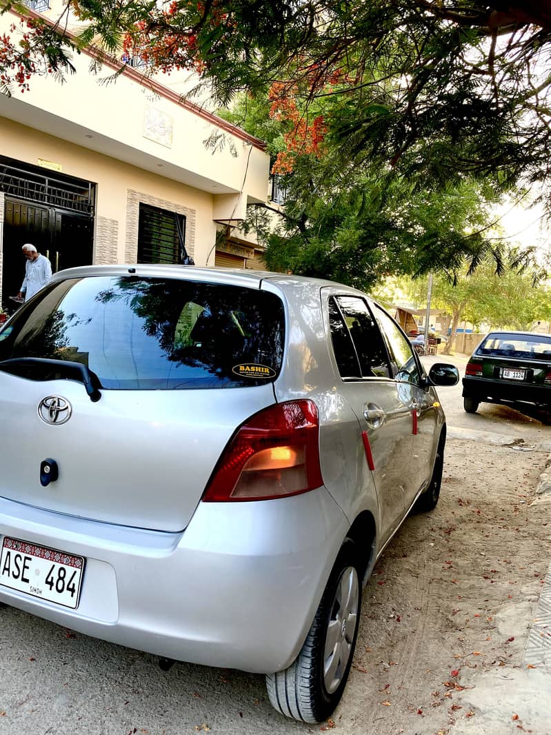 Toyota Vitz 2009 7