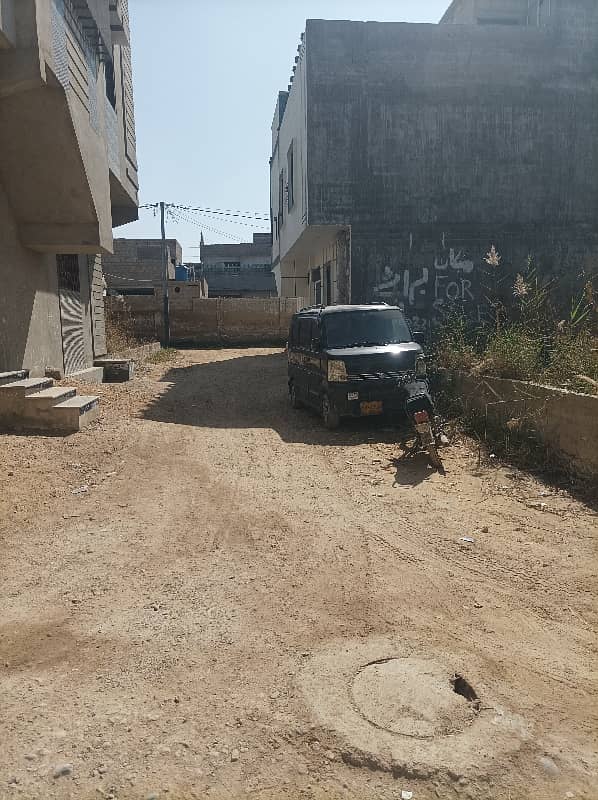 Diamond City 109 Yards Corner Plot 2