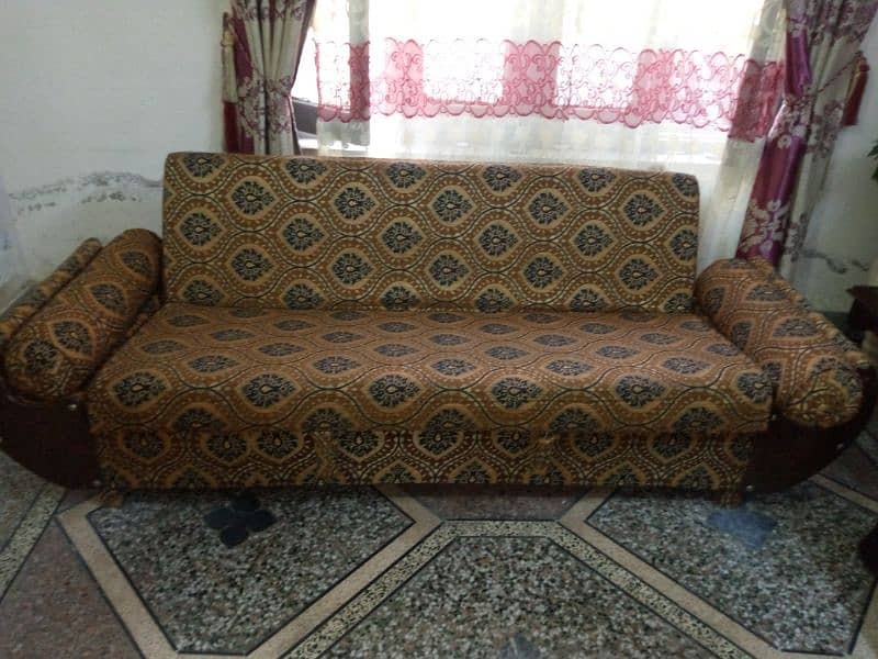 sofa combed for sale new condition 3