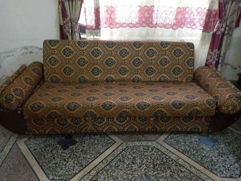sofa combed for sale new condition 4
