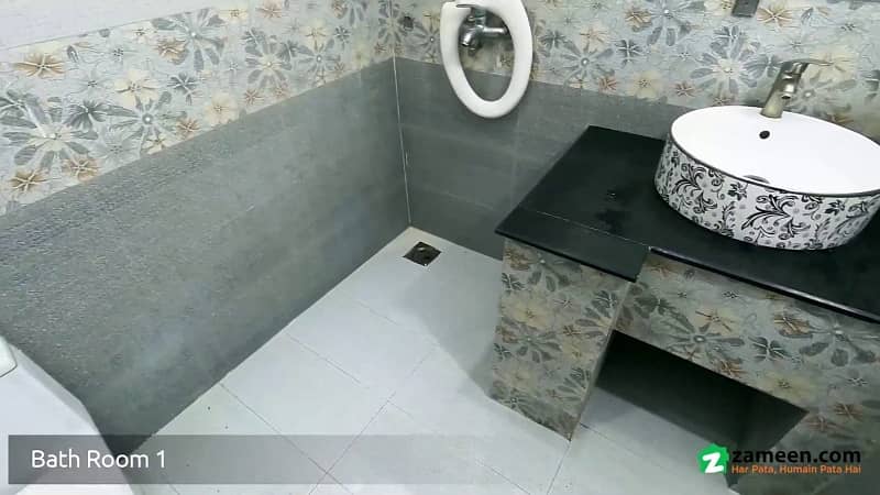 05 MARLA HOUSE FOR SALE IN JOHAR TOWN LAHORE 24