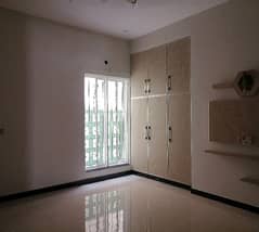 10 Marla House For sale Available In Johar Town