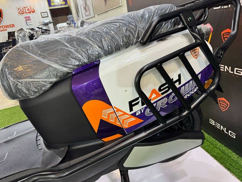 Flash Electric scooty/scooter/Bike 2025 New evee/ramza/metro 4