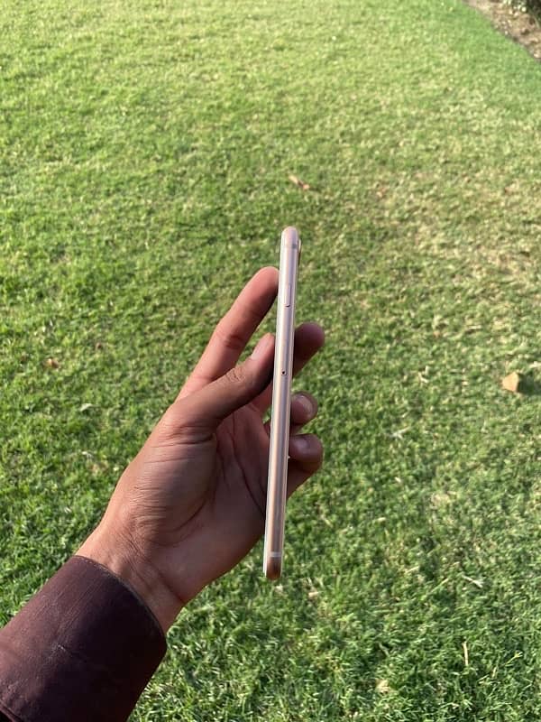 iphone 8 plus 3