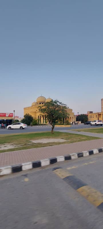 1 Kanal Commerical Plot For Sale 11