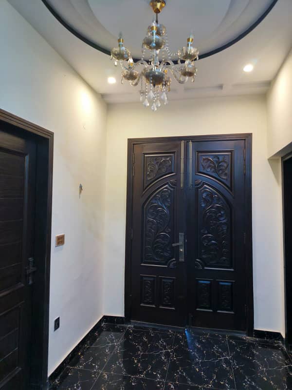 1 Kanal Used House for Sale 19