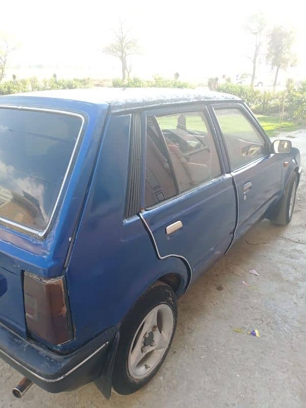 Daihatsu Charade 1984 3