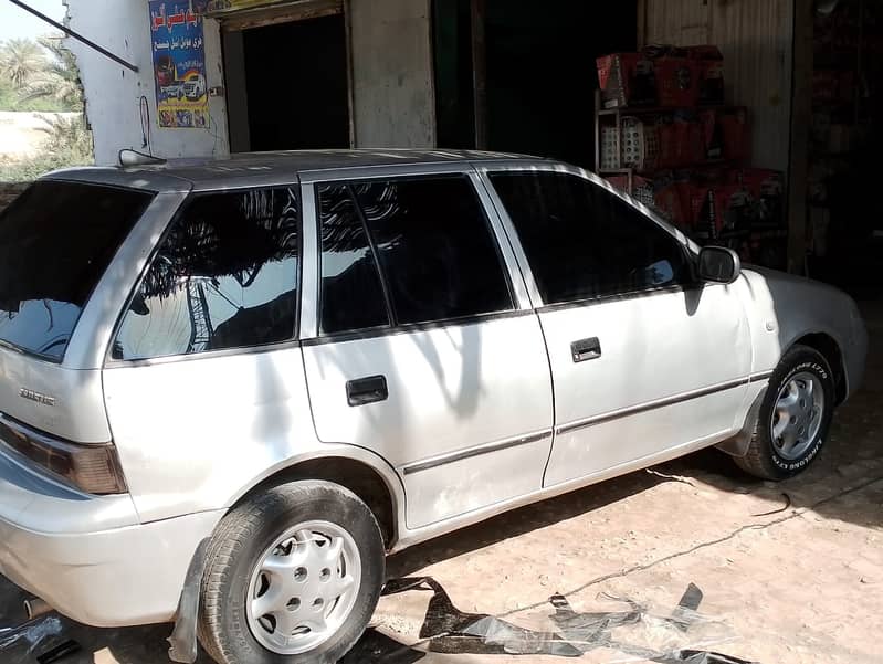 Suzuki Cultus VXR 2002 1
