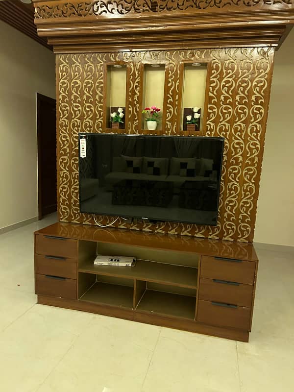 Bahria Town, Phase 8, 49 Marla Grand House With 12 Ft Walls And Huge Gate Entrance 20