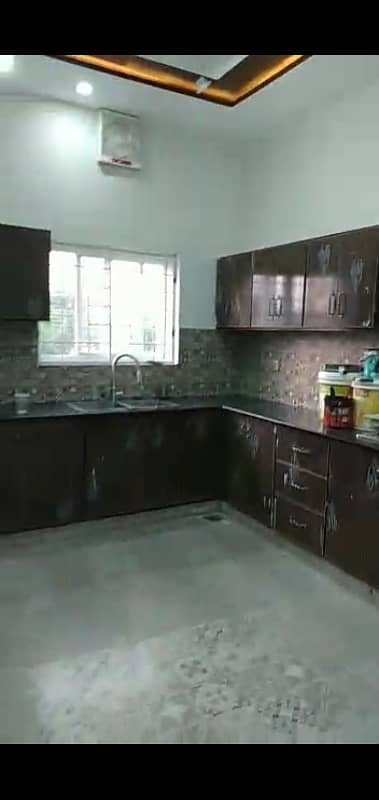 1 Kanal Upper Portion For Rent 3