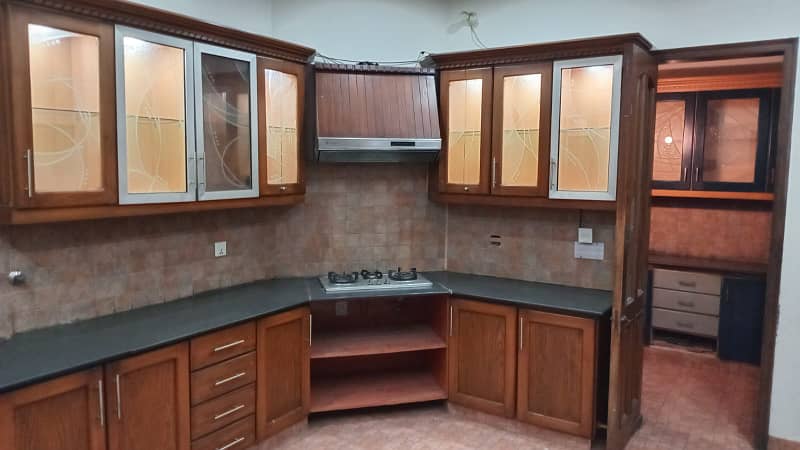 1 Kanal House for Rent DHA Phase 4, FF Block 8