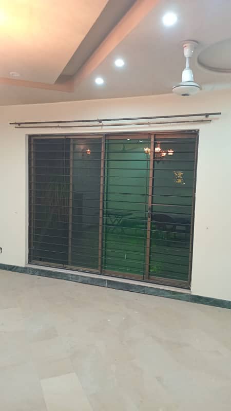 1 Kanal House for Rent DHA Phase 4, FF Block 20