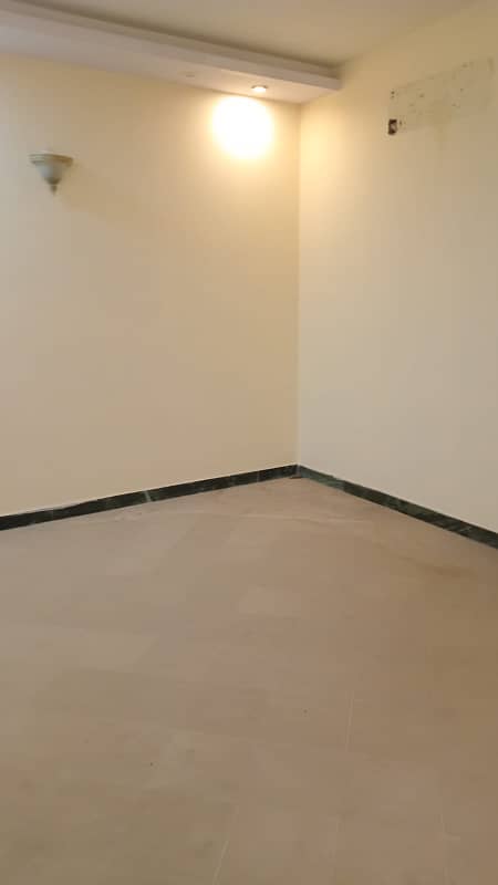 1 Kanal House For Rent In DHA Phase 4, FF Block Prime Location 13