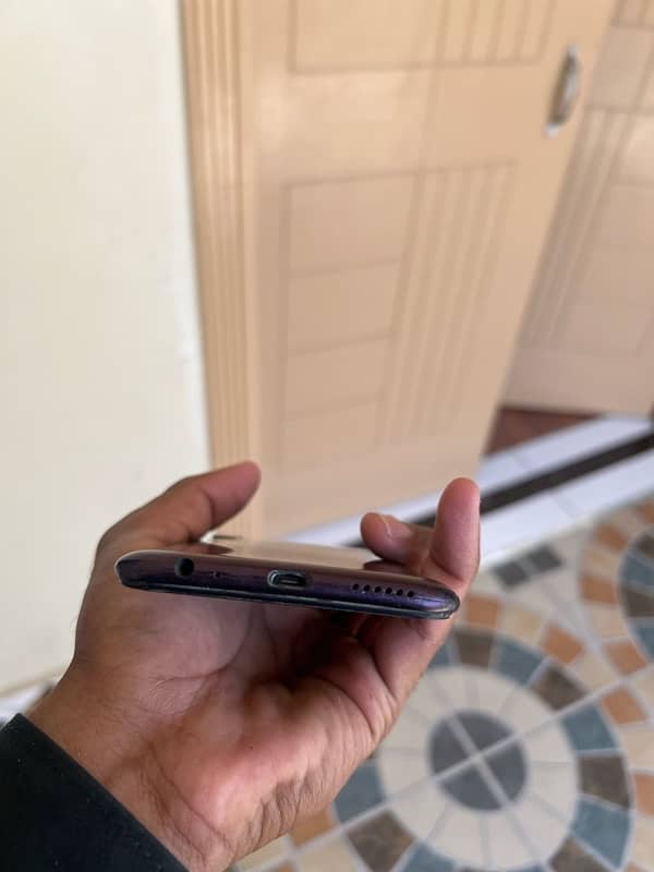 Tecno spark 4 only 8000 1
