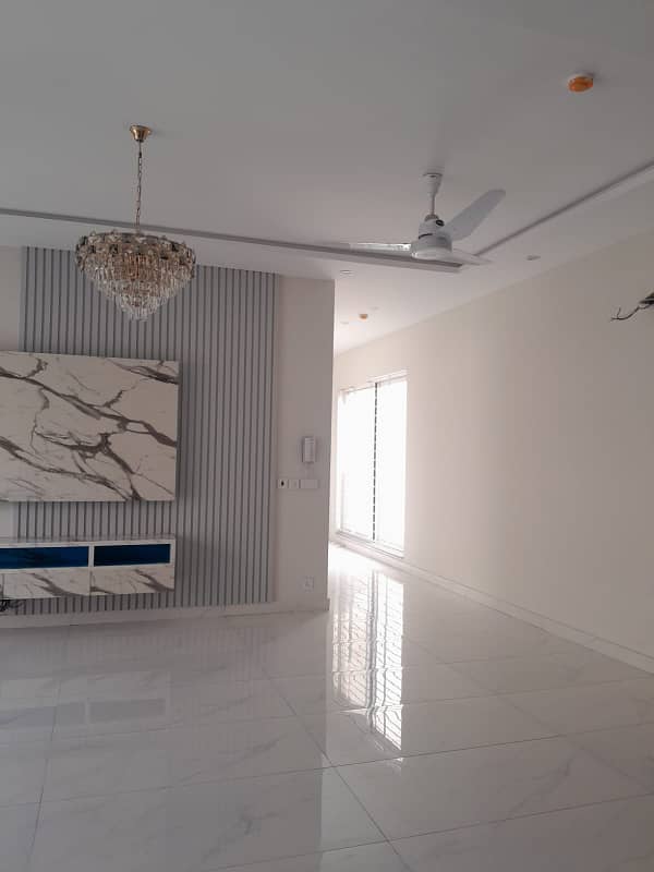 1 Kanal Brand New Upper Portion With Separate Entrance For Rent In Phase 6 DHA Lahore 5