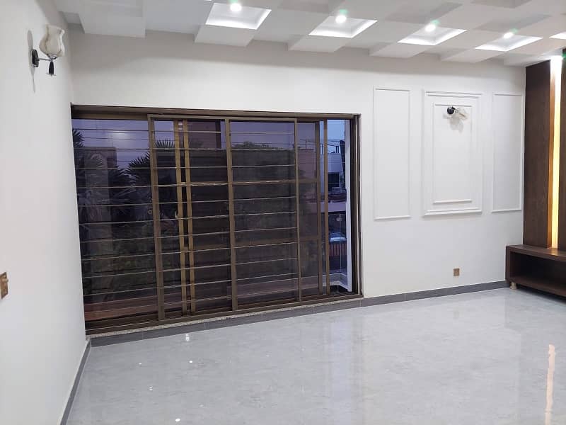 Your Search For Prime Location Upper Portion In EME Society Ends Here 0