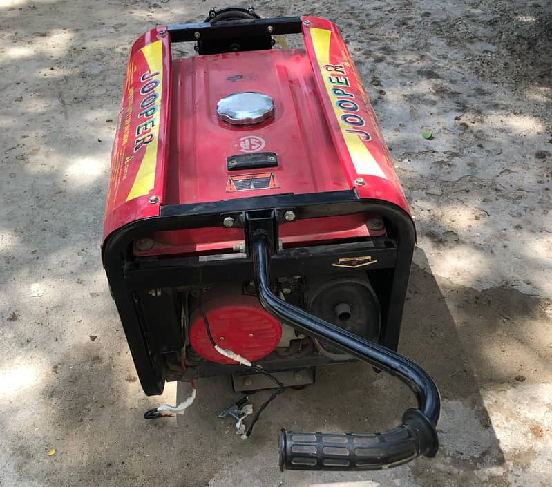 3000W Jooper  Generator with Wheels, 7 HP Engine – Excellent Condition 1