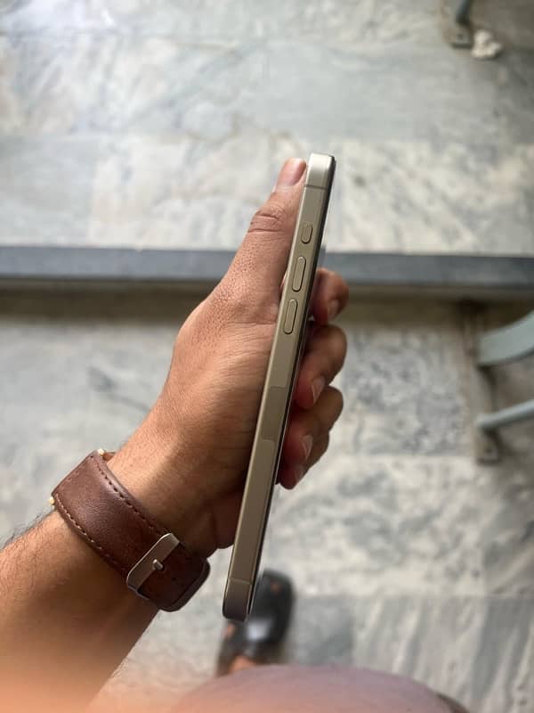 iPhone 15 Pro Max non pta Factory Unlock 0