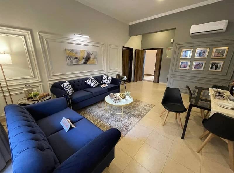Brand New apartment ready to move prime location in paragon towers bahria town karachi 4