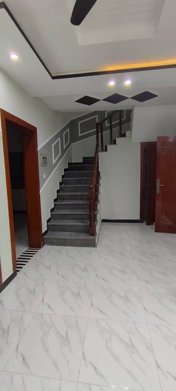 Bahria Town Phase 8, 5 Marla Brand New House Available, Ali Block, 4 Beds With Attached Baths Bath Tub Installed It'S Designer House On Investor Rate 19