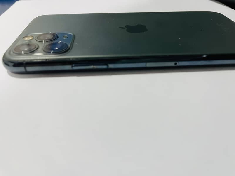 IPhone 11 Pro  256gb Duel Sim PTA Approved  Condition 10/9 5