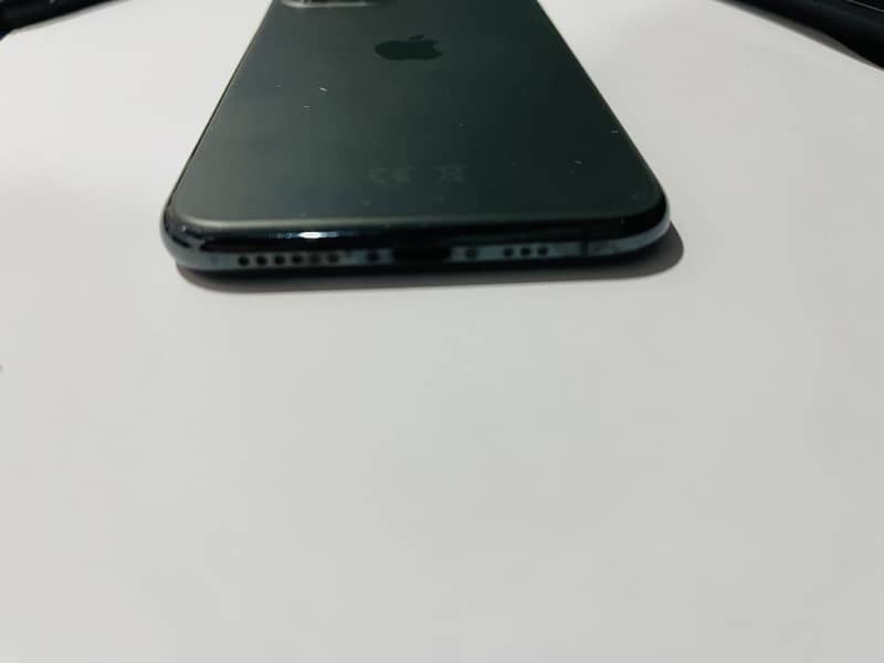 IPhone 11 Pro  256gb Duel Sim PTA Approved  Condition 10/9 7