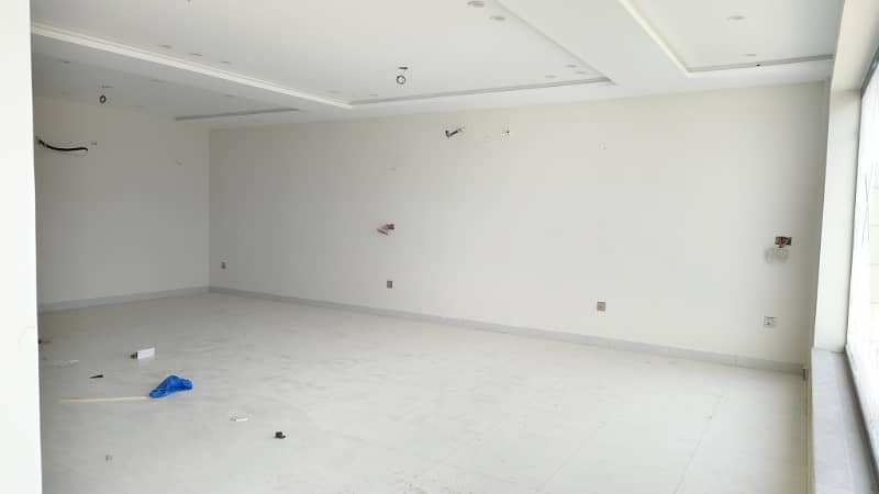 5.33 Marla Brand New Office Space Available For Rent In Etihad Town Lahore 4