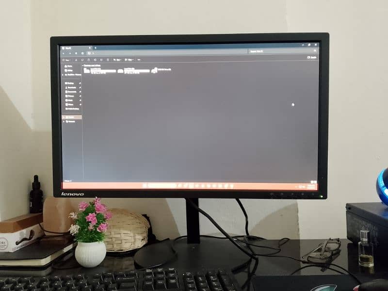PC Setup | 24GB RAM | 512GB HDD + 256GB SSD | Lenovo ThinkCentre 1
