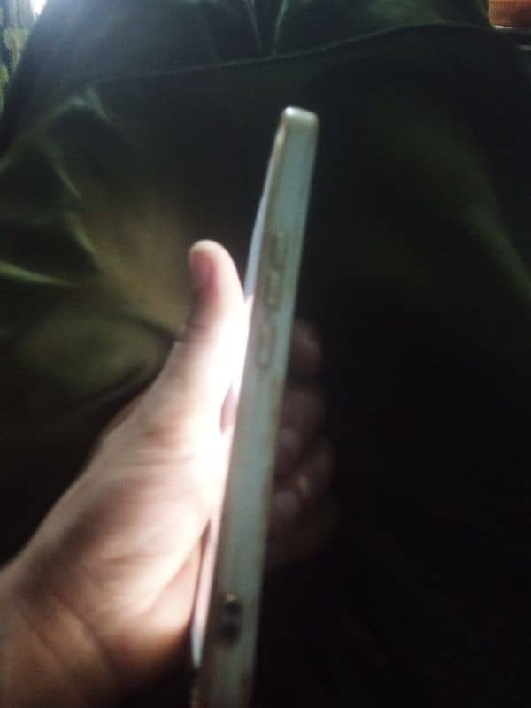infinix smart 5 pro 2/32 good batey condition thori rauf ha 5