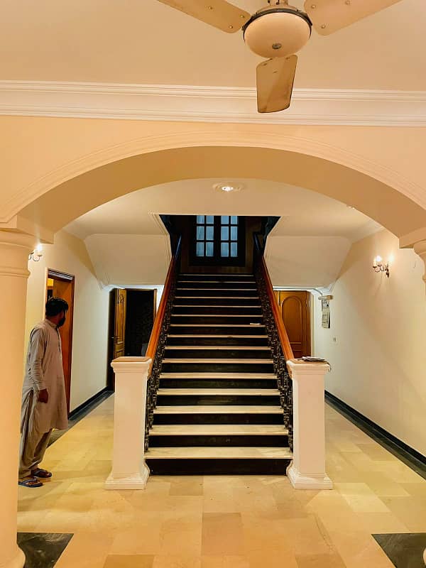 2 Kanal Full House For Rent In DHA Phase 3 Lahore . 2