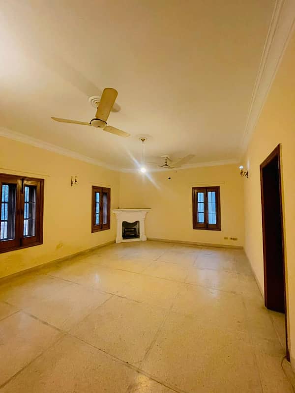 2 Kanal Full House For Rent In DHA Phase 3 Lahore . 8