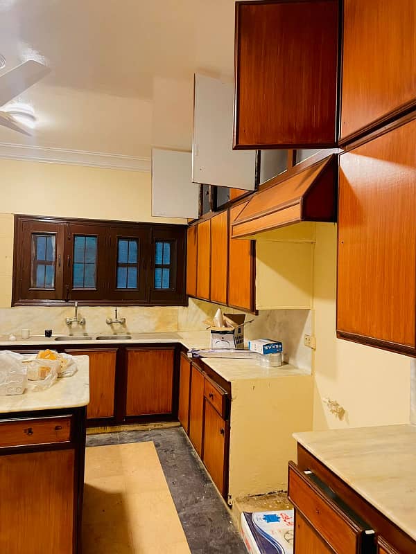 2 Kanal Full House For Rent In DHA Phase 3 Lahore . 9