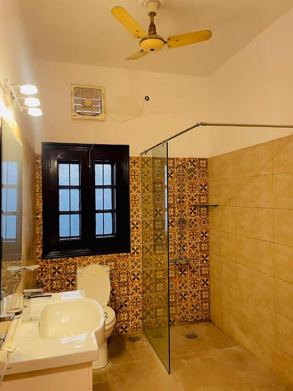 2 Kanal Full House For Rent In DHA Phase 3 Lahore . 14