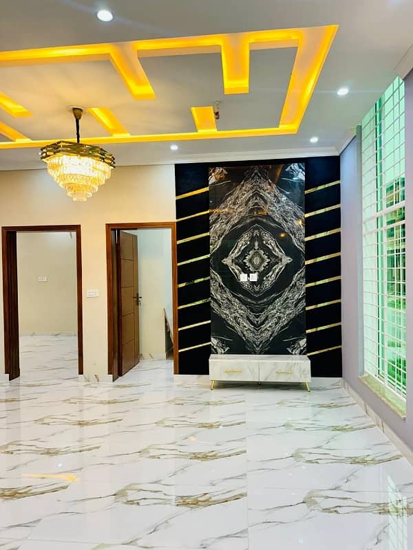 Gorgeous Corner 5 Marla House For Sale Available In Park View City - Jade Extension Block 0