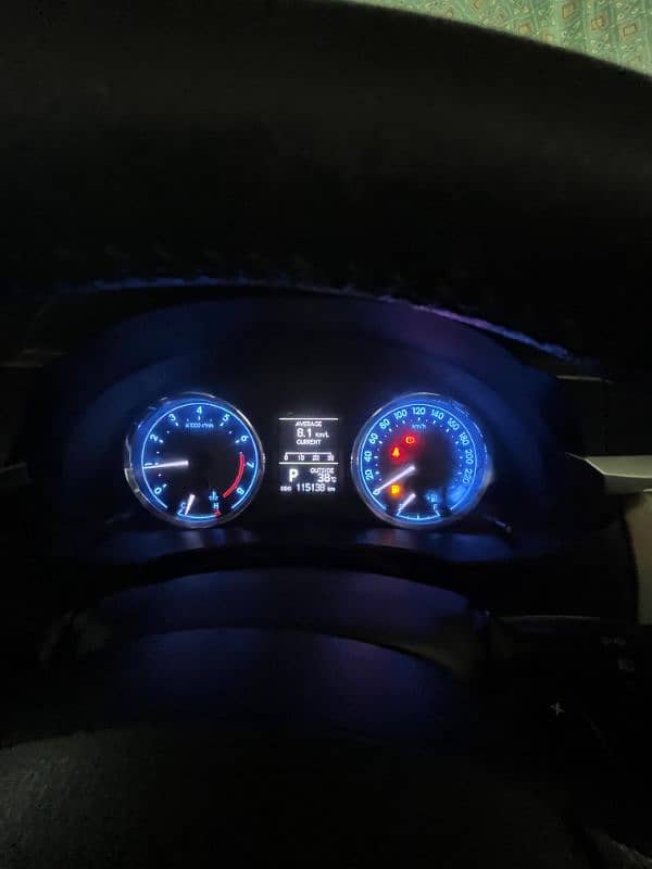 Toyota Altis Grande 2014 9