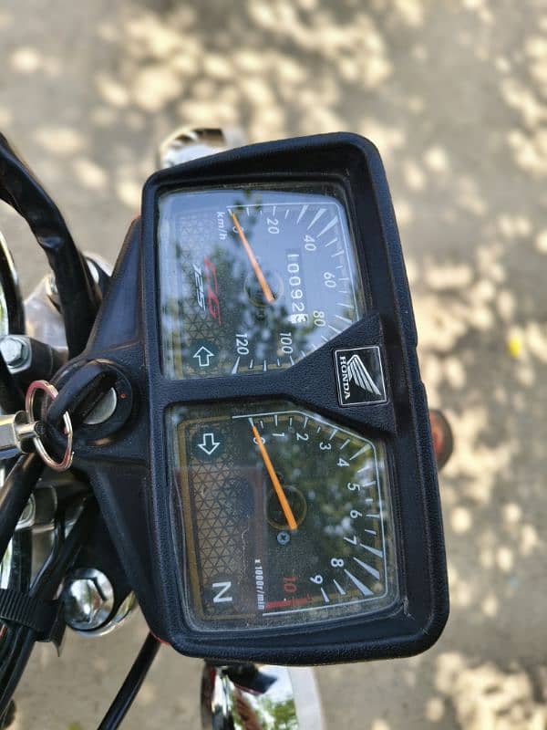 Honda 125 gold edition. 03418999639 10