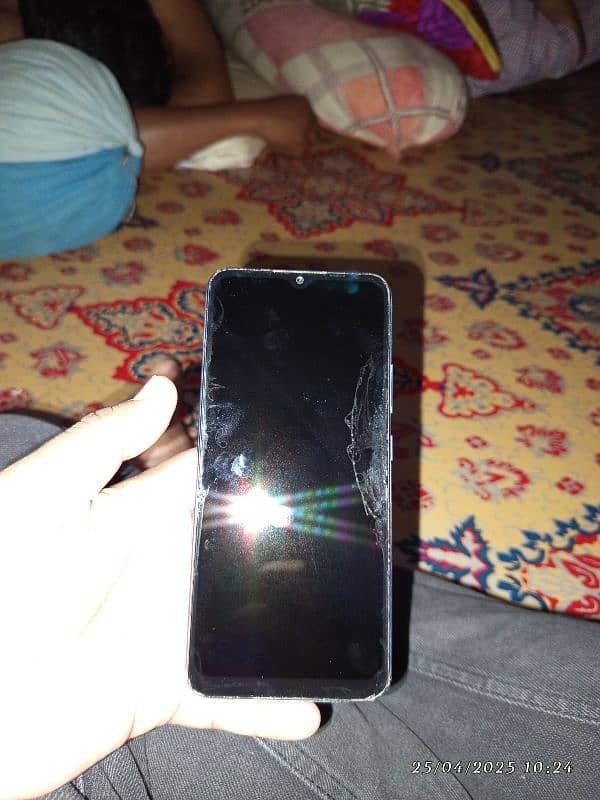 Realme c25s 4/128 2