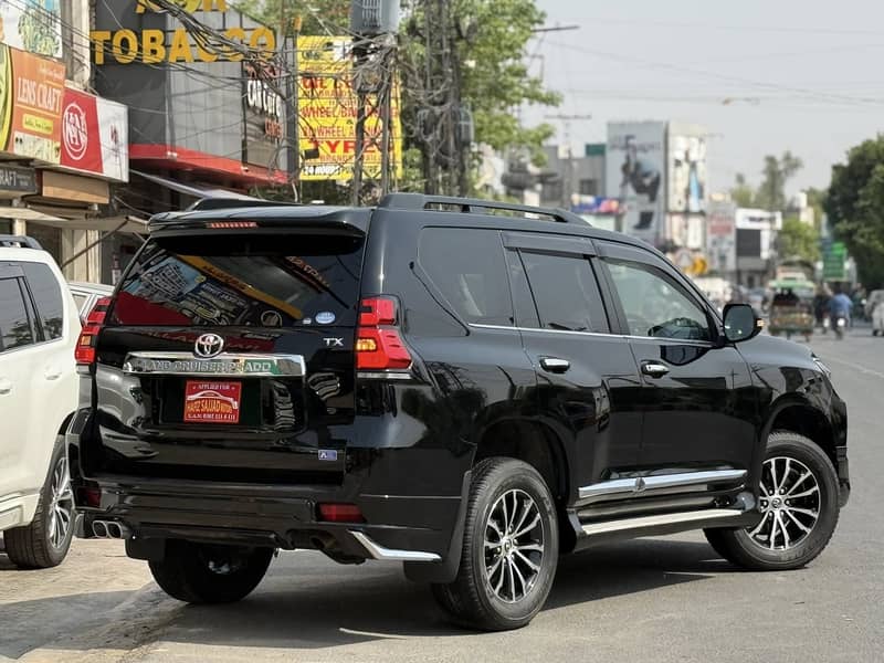 Toyota Prado 2020 12