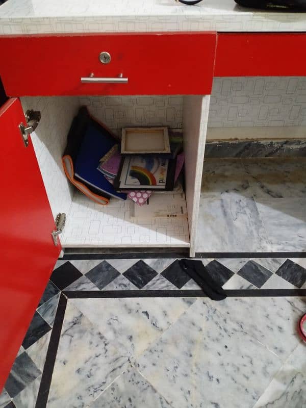 red and white study table 5