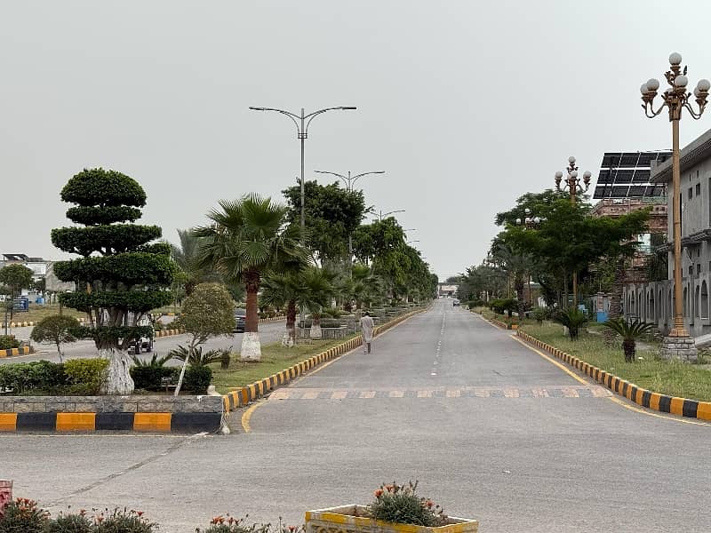 T&T F. 17 1 KANAL FOR SALE, NEAR TO MAIN DOUBALE ROAD,MAIN MARKAZ & PARK SOLAD LAND LAVEL PLOT ON GOOD LOCATION FIRST COME FIRST AVAIL THIS BIG OPERTUINTY FOR DREAM HOUSE 19