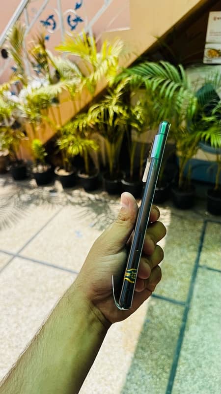 Google pixel 7 pro 4