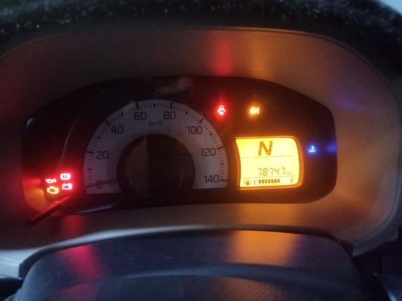 Suzuki Alto VXL AGS 2021 8