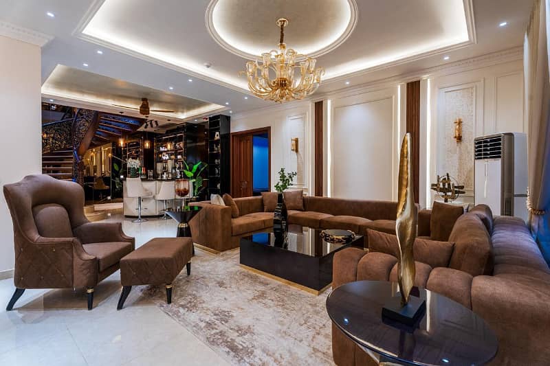 DHA Phase 5, 01 Kanal, 05 Bed, Fully Furnished Luxurious House With Basement For Sale. 21