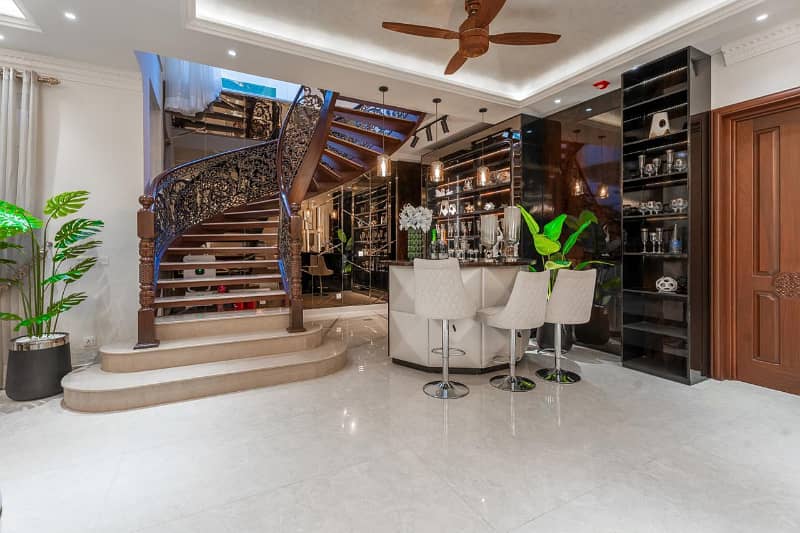 DHA Phase 5, 01 Kanal, 05 Bed, Fully Furnished Luxurious House With Basement For Sale. 28